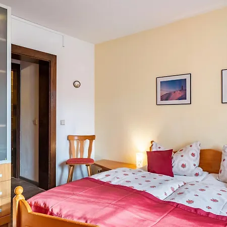 Апартаменты Haus Aretz Фельдберг Экстерьер фото